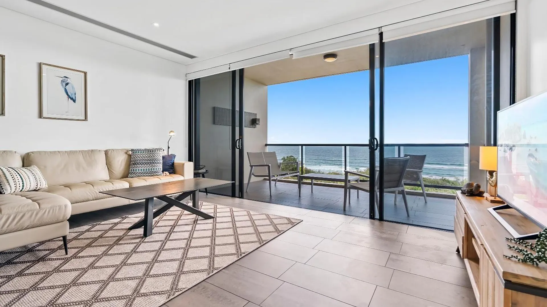 Apartment Beach Chalet 7 - Coastal Bliss At Sunrise Beach
