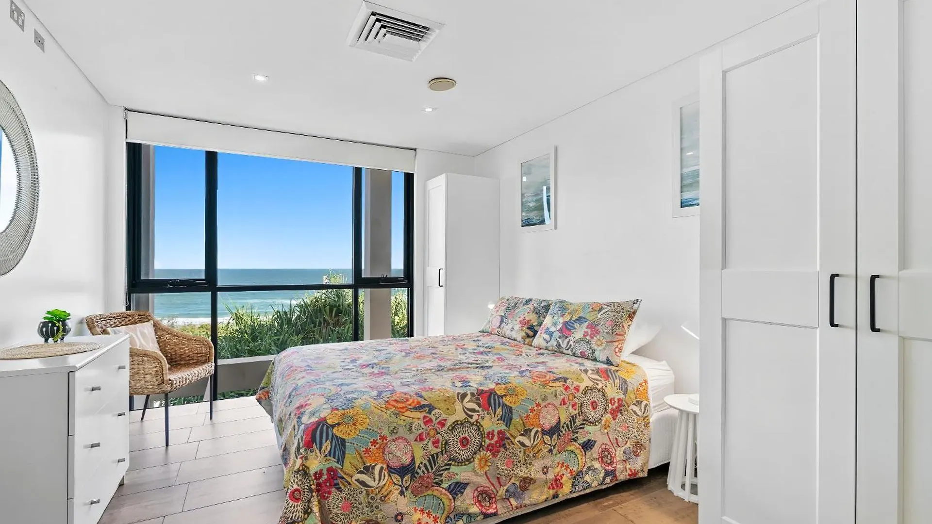 Beach Chalet 7 - Coastal Bliss At Sunrise Beach 0*,  Australia